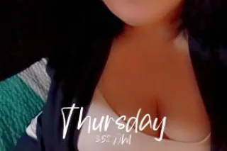thick thighz n bedroom eyez💋Bella ❤ MILF - Image 4