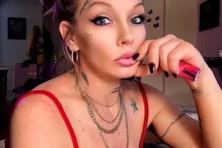 If your scrolling right now.. your being bad.I like bad. 😈💋 Moving soon !! dont miss me 💋💋💋 - Image 7