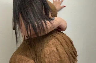 chica sexy en la cuidad ❤‍🔥😋 -... - Image 3