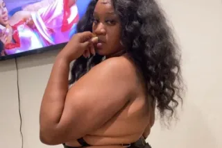 incall/outcall only !!! beauty hiding in ur sheets soft to the touch come lay in your wettest adventure miss me - Image 3