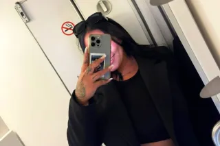 Incredible KISSER - 33 - Image 2