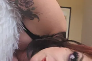 Hey handsome hit me up for OUT... - Image 1