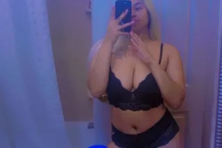 ✨☀ᴘʀᴇᴛᴛʏ ғᴀᴄᴇ &amp; 𝔽𝔸𝕋 𝔸𝕊𝕊👅🍑💦... - Image 1