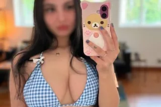 ♥♥♥♥😊😊big boobs🍈🤸hello young g... - Image 2