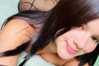 Hi, I'm Catalina, a super hot and playful Colombian girl. - Image 10