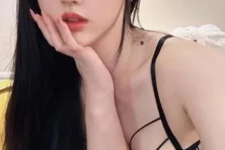 💋꧂❤💎🍎🍎💋꧂꧁💋꧂💋꧂❤💎young new Asian... - Image 2