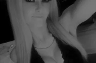 FUN FRIDAY W NIXXXIE - 29 - Image 1
