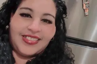 latina cubanita - 37 - Image 2