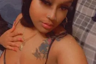 Slim Thicc Foreign Ready For You 👅. - Image 1