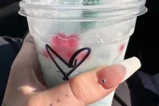 lets hangout - 28 - Image 1