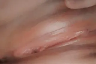 in town for a couple days - Image 2