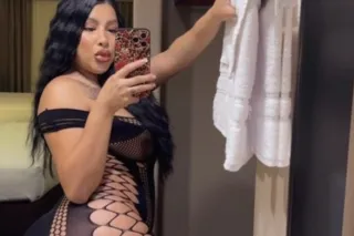 sexy mia in town💦📲 💫🫶🏼 incalls... - Image 3