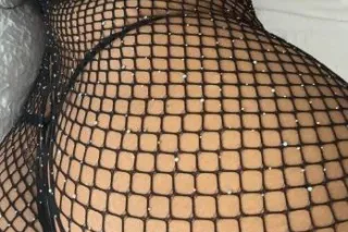 Thick sexy big booty lightskinn ready to play❤💦💦 - Image 7