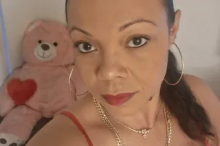 🎀🩷Light skin honey🍯Natural DDs👙 Available now! 🎀🎊Party girl here. w a friend ooouuu - Image 2