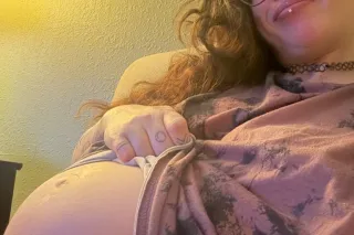 love to suck dick am pregnant. so i got some good pussy And i SQUIRT! - Image 5