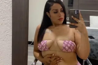 ⭐⭐MOST BADDEST LATINA IN TOWN⭐... - Image 3