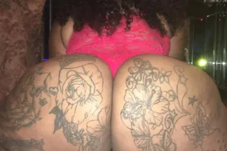 OUTCALL ONLY PAY 🐷 PIG WELCOME... - Image 1