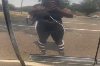 SEXY DARKSKIN LOOKING FOR OUTC... - Image 4