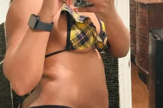 🍑Peaches N💦💋Cream♥🍑Incall 🐰Pla... - Image 3
