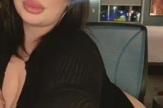 Submissive BBW💦🩷Fat Wet Pussy💦🩷Sloppy Head 💦🩷 - Image 8