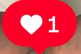 •I suck dick the best cum see ... - Image 1