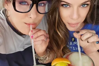 ꧁༺Whats Hotter 🌶 than a Blonde Playmate❓ An even HOTTER 🌶 Brunette Baddie Play Pal ༻꧂ - Image 8