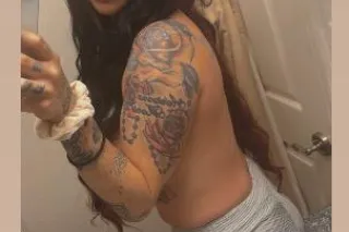 BLUE EYED BADDIE - 28 - Image 3