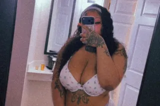 LAST DAY IN TOWN ‼THICK WET BLASIAN 😜🌊THROAT GOAT 😌 - Image 5