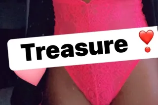 Your ✨WISH✨ is my COMMAND 😘 I'... - Image 2