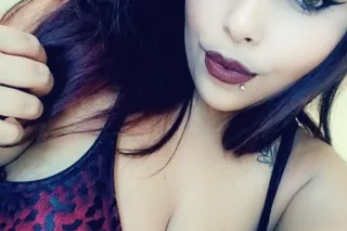 Sexy Latina incall outcalll fa... - Image 3