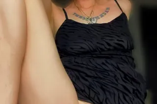 Confident, controlling, and authoritative Bewitching Golden Goddess .... Discrete Delicious and Domineering - Image 11