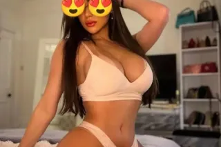 linda chica recien llegada a u... - Image 1