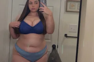 TALL THICK SLUT INCALL - 24 - Image 3