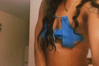 BACK IN TOWN outcalls (wanna g... - Image 2