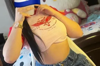 $100🔥SALVADORENA RICA Y APRETA... - Image 2