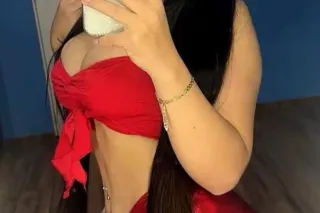 $100🔥SALVADORENA RICA Y APRETA... - Image 4