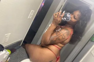 Londin is HERE ❤🎉😘 Come By/Out... - Image 3