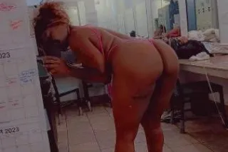 I am a dream that you will dream aboout while I twirl on the pole. Come get a experience youll never dream of baby😘 - Image 3
