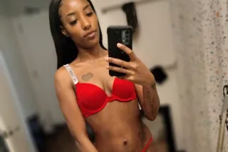 JADE 🌹DOWNTOWN OAKLAND🌹 HOSTIN... - Image 4