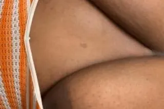 COME SEE THE WETTEST 🍑😍 - 24 - Image 1