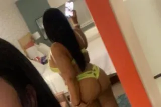 😌KUTE FACE PHATTER 🍑ASS - Image 1