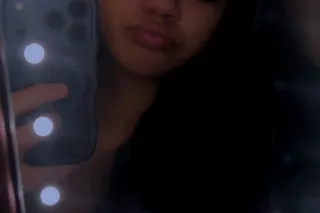 Come See Your Fav Lightskin La... - Image 1