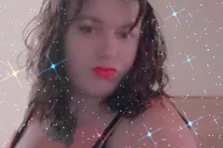 Busty Deep throat sloppy wet Q... - Image 3