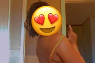 Exotic Wet Pussy 💦 - 23 - Image 2
