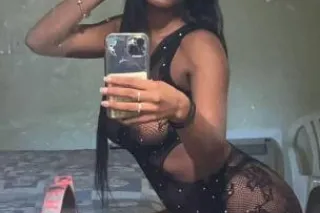 Pretty 😍 🤩 Petite 💖💗Treat Your... - Image 4