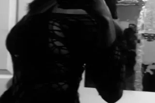petite freak💦🎀📲 - 22 - Image 1