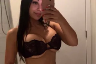 🍆AVAILABLE SEXY GIRL CALL ME O... - Image 3