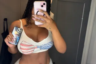 Female Escorts Available for incall and outcall service cardate - Image 2