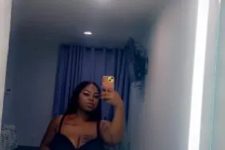 Classy Busty Afrodominican Freak For You 💦 - Image 7