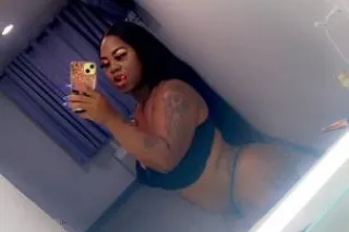 Classy Busty Afrodominican Freak For You 💦 - Image 9